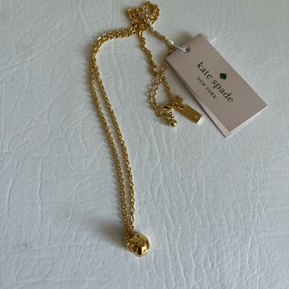 Kate Spade goldtone knot pendant necklace - Picture 3 of 4